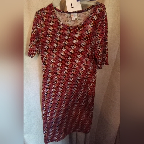 Lularoe Large Julia - Picture 2 of 3